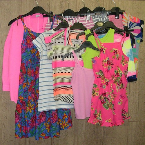 River island next gap - river,