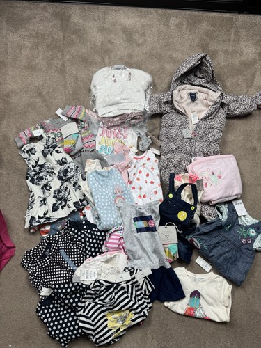 Neues babykleidungspaket - neues,